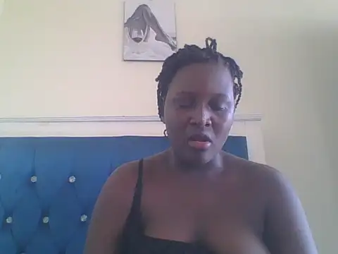 Snapshot of Heavy_ass chatting on February 2025 06:08:02 AM Heavy ass online show from February 2025 06:08:02 AM