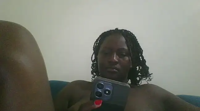 Snapshot of Heavy_ass chatting on February 2025 10:36:01 PM Heavy ass online show from February 2025 10:36:01 PM