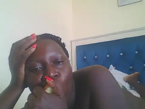 Snapshot of Heavy_ass chatting on February 2025 11:02:02 AM Heavy ass online show from February 2025 11:02:02 AM