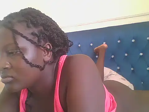 Snapshot of Heavy_ass chatting on February 2025 01:51:01 PM Heavy ass online show from February 2025 01:51:01 PM