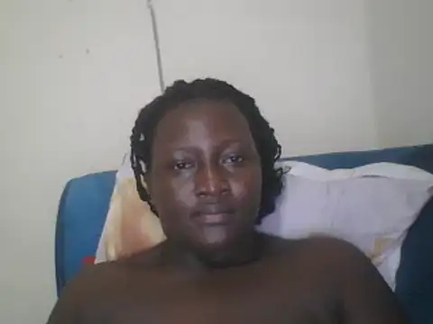 Snapshot of Heavy_ass chatting on February 2025 05:46:02 PM Heavy ass online show from February 2025 05:46:02 PM