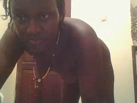Snapshot of Heavy_ass chatting on March 2025 11:12:01 PM Heavy ass online show from March 2025 11:12:01 PM