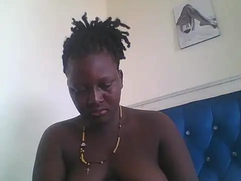 Snapshot of Heavy_ass chatting on March 2025 06:16:01 AM Heavy ass online show from March 2025 06:16:01 AM