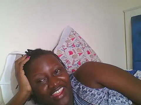 Snapshot of Heavy_ass chatting on November 2025 01:11:02 PM Heavy ass online show from November 2025 01:11:02 PM