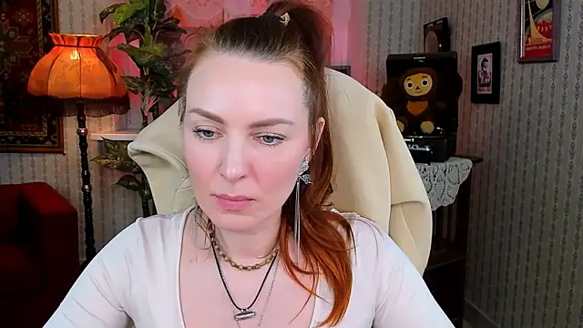 VandaRossi online show from December 2024 04:37:01 PM