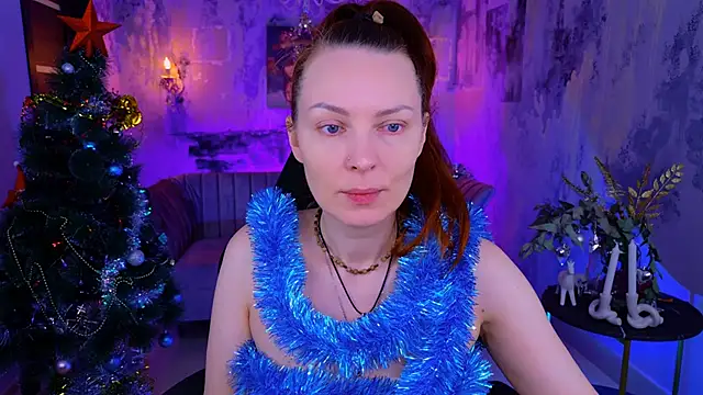 VandaRossi online show from December 2024 05:04:02 AM