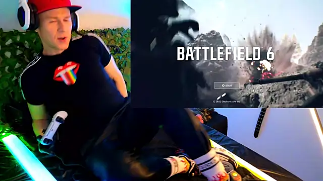 Snapshot of Fuc71 chatting on October 2025 02:27:02 PM Fuc71 online show from October 2025 02:27:02 PM