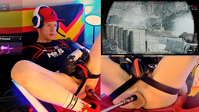 Snapshot of Fuc71 chatting on October 2025 07:12:01 PM Fuc71 online show from October 2025 07:12:01 PM