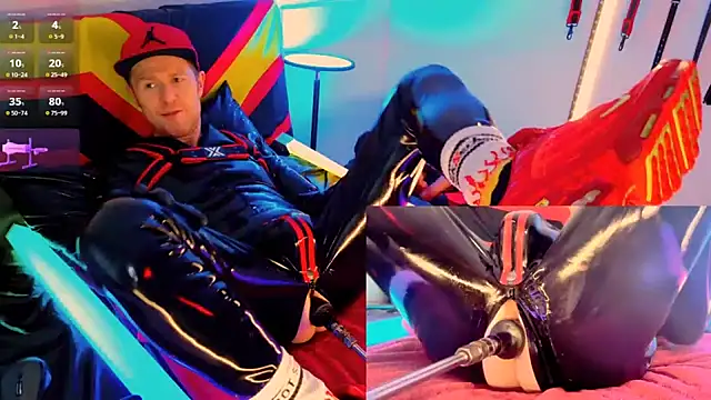 Snapshot of Fuc71 chatting on November 2025 05:53:01 PM Fuc71 online show from November 2025 05:53:01 PM