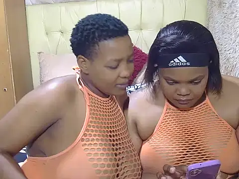 Snapshot of Xxxsluts chatting on October 2025 03:37:01 AM Xxxsluts online show from October 2025 03:37:01 AM