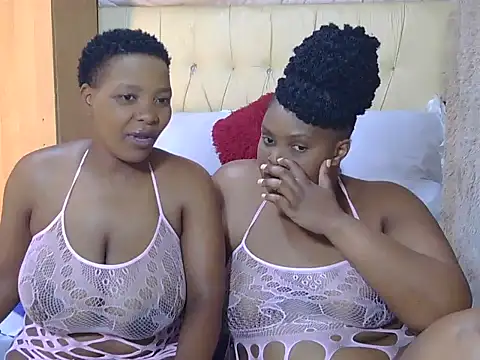 Snapshot of Xxxsluts chatting on October 2025 12:09:01 PM Xxxsluts online show from October 2025 12:09:01 PM