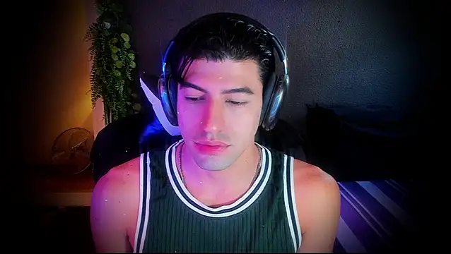 Snapshot of newjeff chatting on September 2025 04:56:01 PM newjeff online show from September 2025 04:56:01 PM