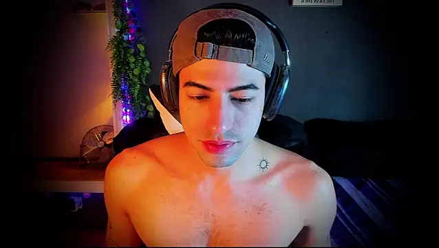 Snapshot of newjeff chatting on October 2025 09:11:01 PM newjeff online show from October 2025 09:11:01 PM