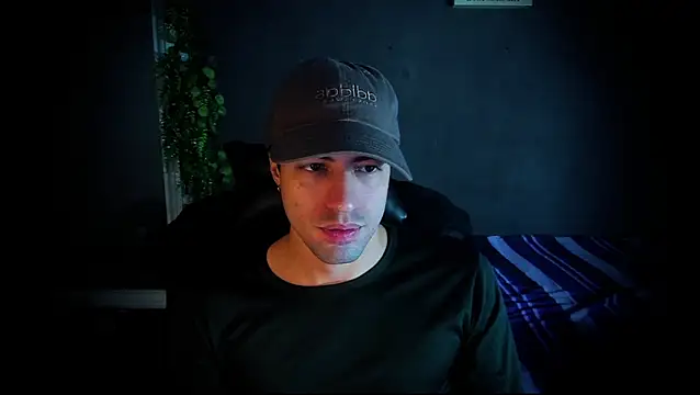 Snapshot of newjeff chatting on October 2025 09:23:02 PM newjeff online show from October 2025 09:23:02 PM