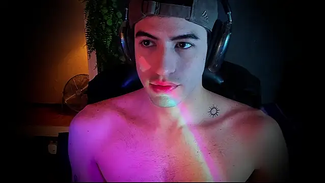 Snapshot of newjeff chatting on October 2025 09:29:01 AM newjeff online show from October 2025 09:29:01 AM