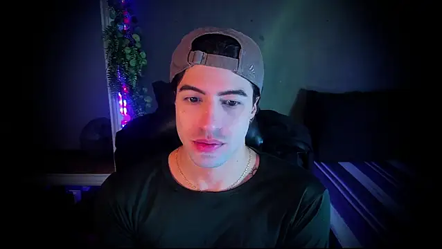 Snapshot of newjeff chatting on October 2025 04:21:02 AM newjeff online show from October 2025 04:21:02 AM