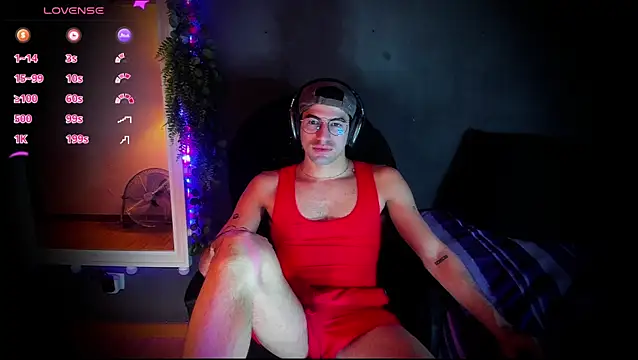 Snapshot of newjeff chatting on October 2025 07:24:01 PM newjeff online show from October 2025 07:24:01 PM