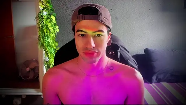 Snapshot of newjeff chatting on October 2025 11:54:02 AM newjeff online show from October 2025 11:54:02 AM