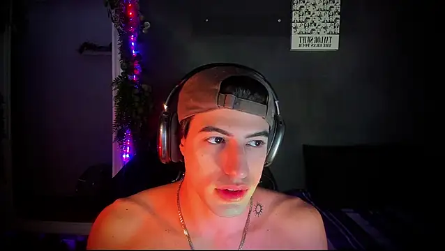 Snapshot of newjeff chatting on October 2025 10:45:01 PM newjeff online show from October 2025 10:45:01 PM