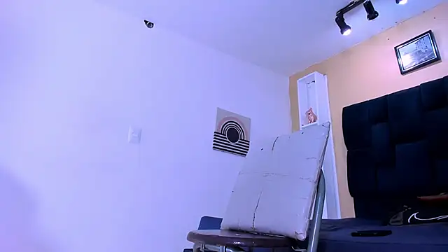 Snapshot of Jhonn_Rhyss chatting on March 2025 06:14:02 AM Jhonn Rhyss online show from March 2025 06:14:02 AM