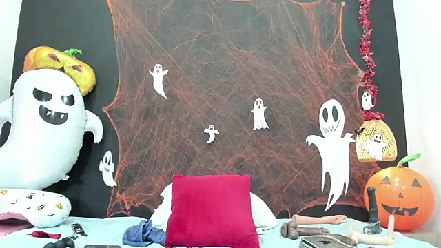 Snapshot of Luna_smit08 chatting on October 2025 07:27:02 PM Luna smit08 online show from October 2025 07:27:02 PM