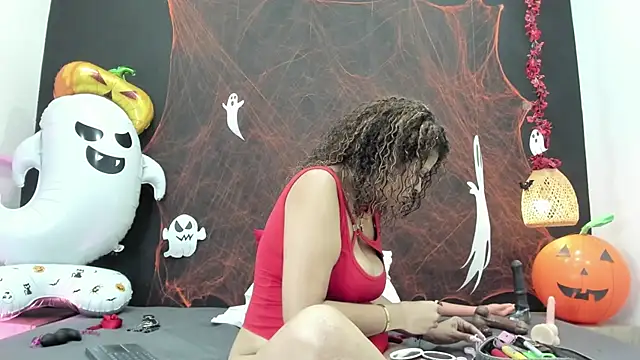 Snapshot of Luna_smit08 chatting on October 2025 08:20:01 PM Luna smit08 online show from October 2025 08:20:01 PM