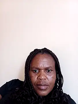 Suzy 7 online show from November 2025 10:15:01 AM