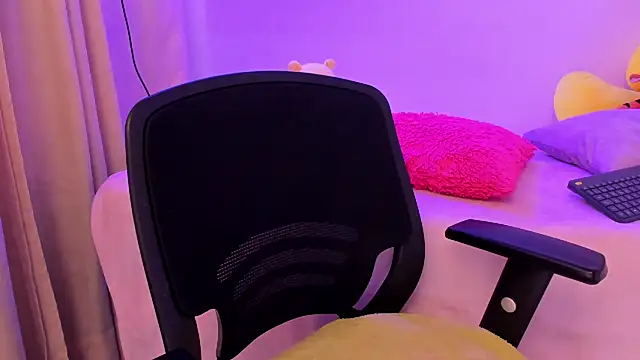 shanel taylor online show from January 2025 03:26:01 AM