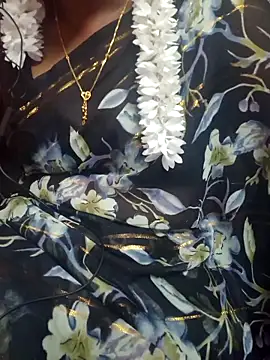 Janavi-janu online show from November 2025 07:03:01 PM