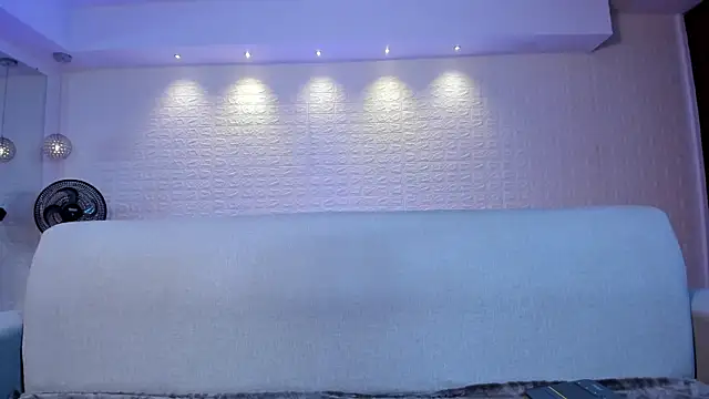 violet scott online show from January 2025 11:03:01 AM