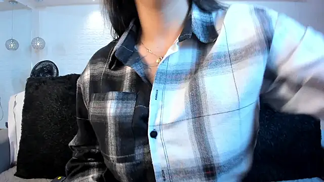 violet scott online show from October 2025 10:45:01 AM