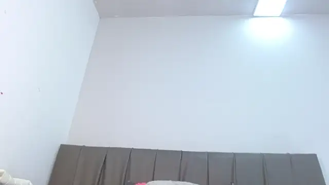 Cherllynn online show from December 2024 06:41:02 PM