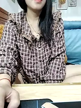 cream1299 online show from February 2025 09:27:02 PM