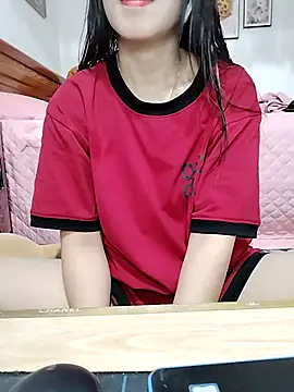 Snapshot of cream1299 chatting on October 2025 12:52:02 PM cream1299 online show from October 2025 12:52:02 PM