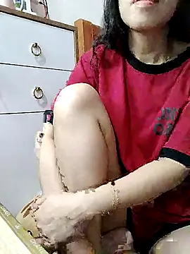 Snapshot of cream1299 chatting on November 2025 09:16:02 PM cream1299 online show from November 2025 09:16:02 PM