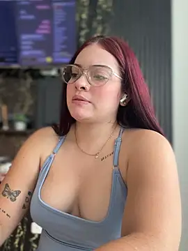 Chloee Evans1 online show from February 2025 09:23:02 PM