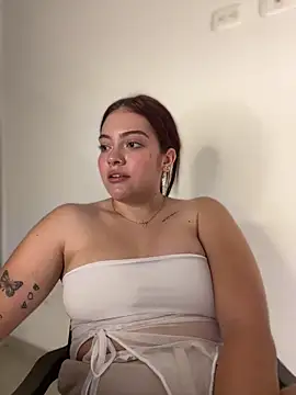 Chloee Evans1 online show from February 2025 01:15:02 AM