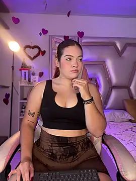 Chloee Evans1 online show from March 2025 07:12:01 PM