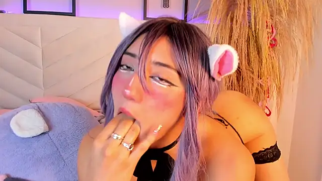 miia  baker online show from February 2025 12:17:02 PM