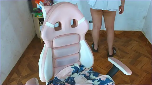 Snapshot of Geisha_Seniers chatting on September 2025 08:25:02 PM Geisha Seniers online show from September 2025 08:25:02 PM