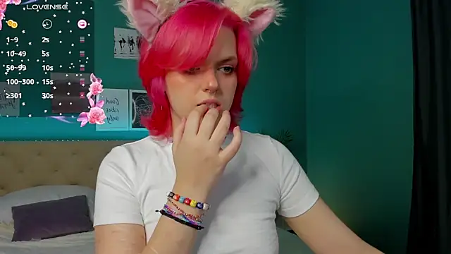 Roxy Wi online show from December 2024 08:26:01 AM