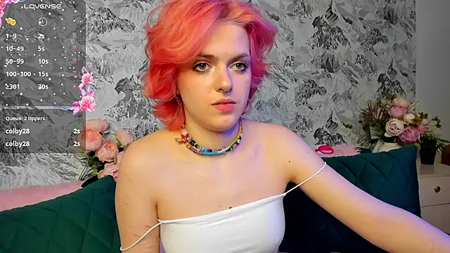 Roxy Wi online show from December 2024 02:28:02 PM