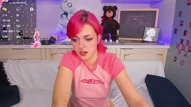 Roxy Wi online show from January 2025 11:22:02 AM