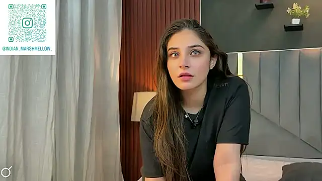 demieliss online show from October 2025 06:10:02 PM