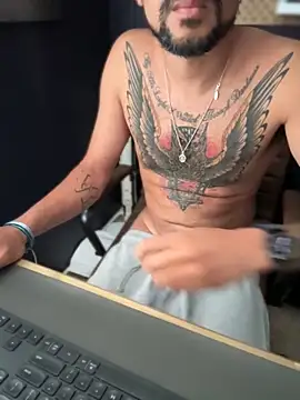 Snapshot of han_der88 chatting on November 2025 05:35:02 PM han der88 online show from November 2025 05:35:02 PM