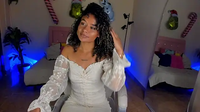 keyla roberts777 online show from December 2024 07:22:01 PM