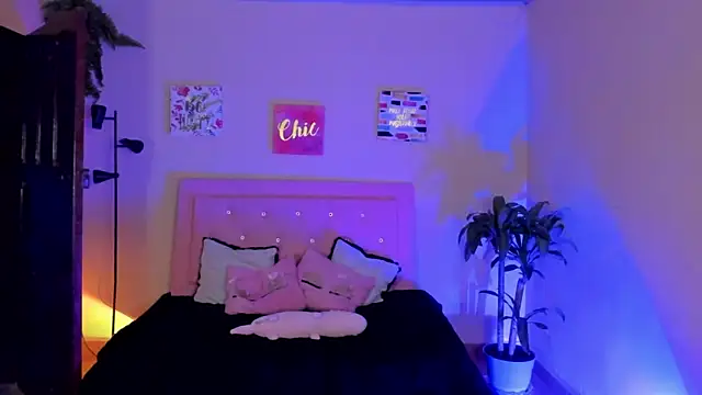 keyla roberts777 online show from January 2025 11:24:01 PM