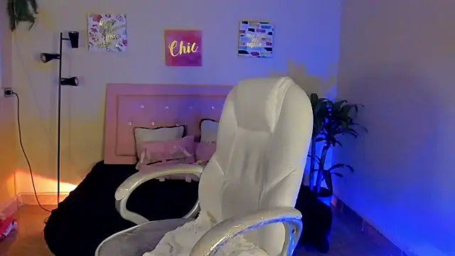 keyla roberts777 online show from February 2025 12:41:02 PM