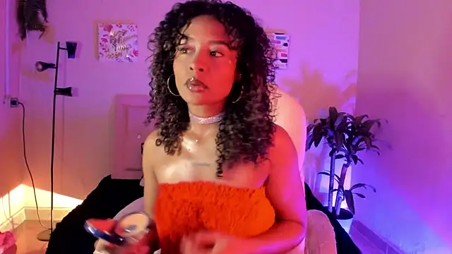 keyla roberts777 online show from February 2025 03:40:01 AM