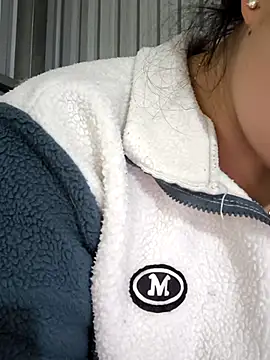 Snapshot of Sweetlove_77 chatting on October 2025 02:08:01 AM Sweetlove 77 online show from October 2025 02:08:01 AM